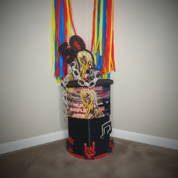 Piñata Tornado Iron Maiden