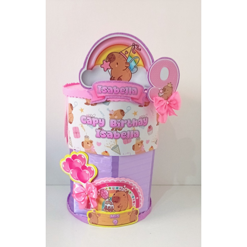 Piñata Tornado Capybara